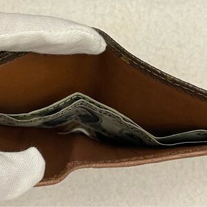 Louis Vuitton Authentic Vintage Brown Monogram Design Wallet